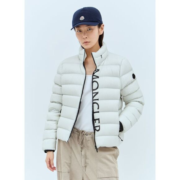 Moncler Women Knitted Baseball Cap